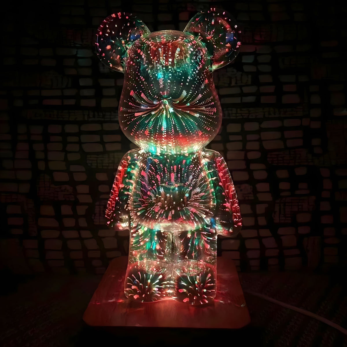 Bear Table Lamp Glass | Silver Glass, 7 Colours | USB LED Night Light, Wood-Look Base, Colour-Changing Decor Light