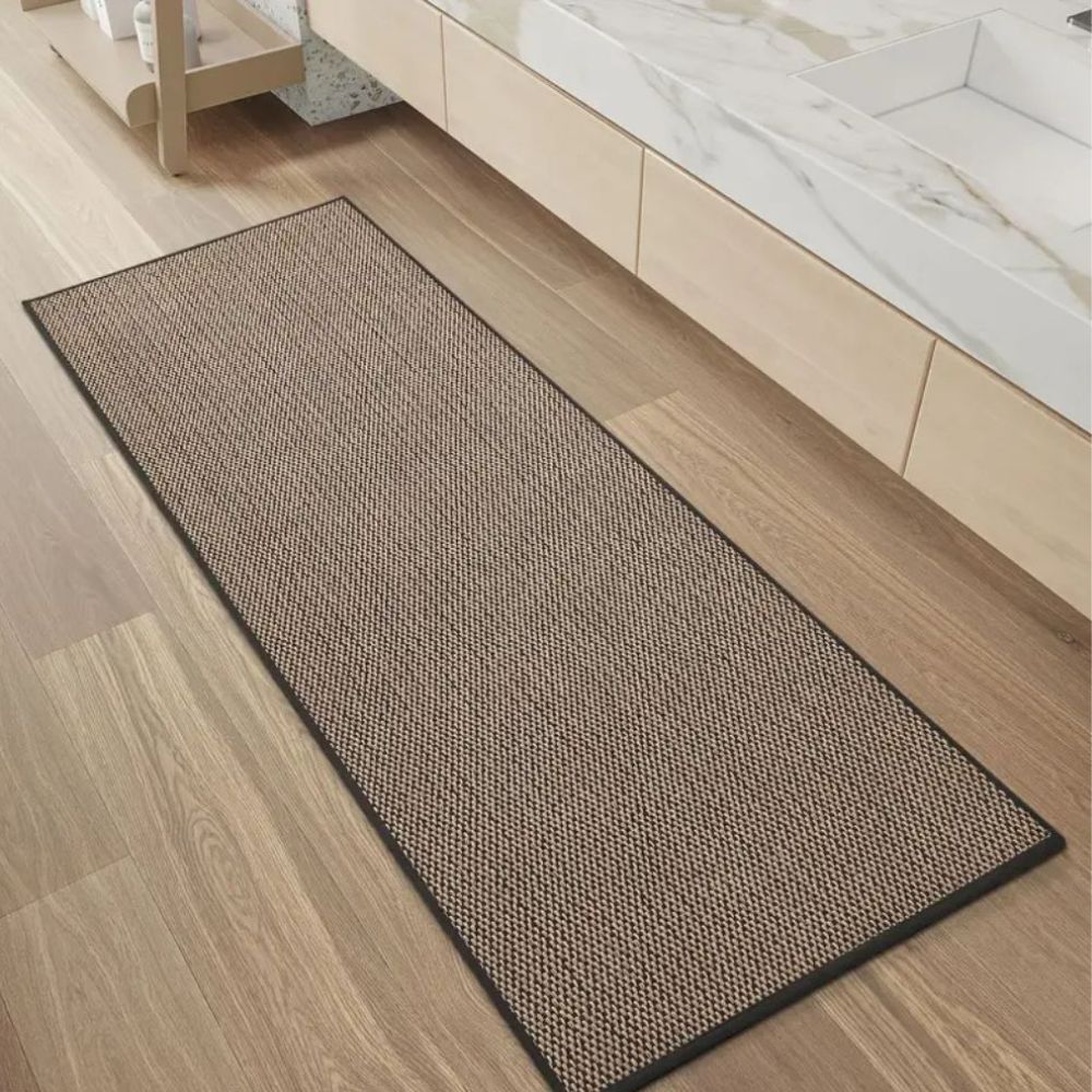 Braided Comfort | Non-Slip Bath Mat – Highly Absorbent Fabric Design