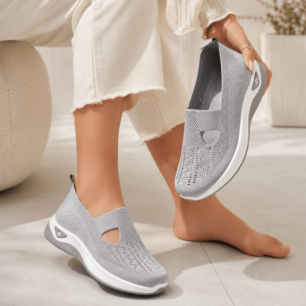 COMFORTIDE – Orthopedic Women's Slippers for All-Day Comfort 2