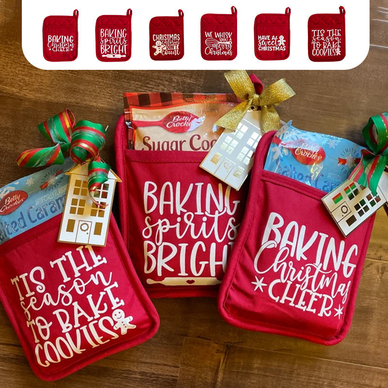 Christmas Pot Holder Set with Pockets | 6-Piece Heat Resistant Design with Hanging Loops | Festive Kitchen Decor & Gift Set