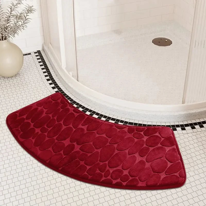 Curved Bath Mat | Non-Slip Coral Fleece Design | Quick-Drying