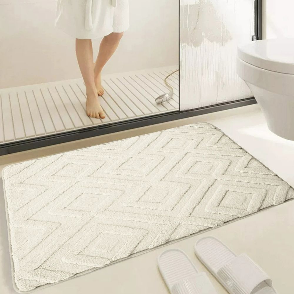 DiamondLux | Ultra-Soft Microfiber Bath Mat – Modern Geometric Design