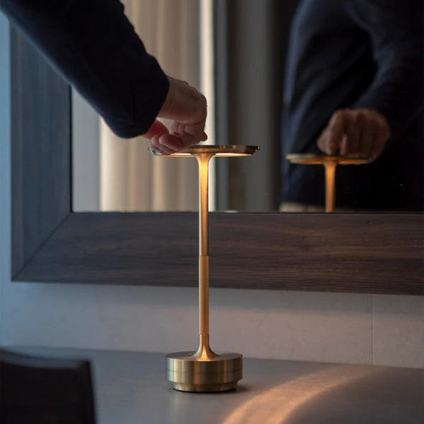 LumiGlow™ l Wireless Touch Table Lamp