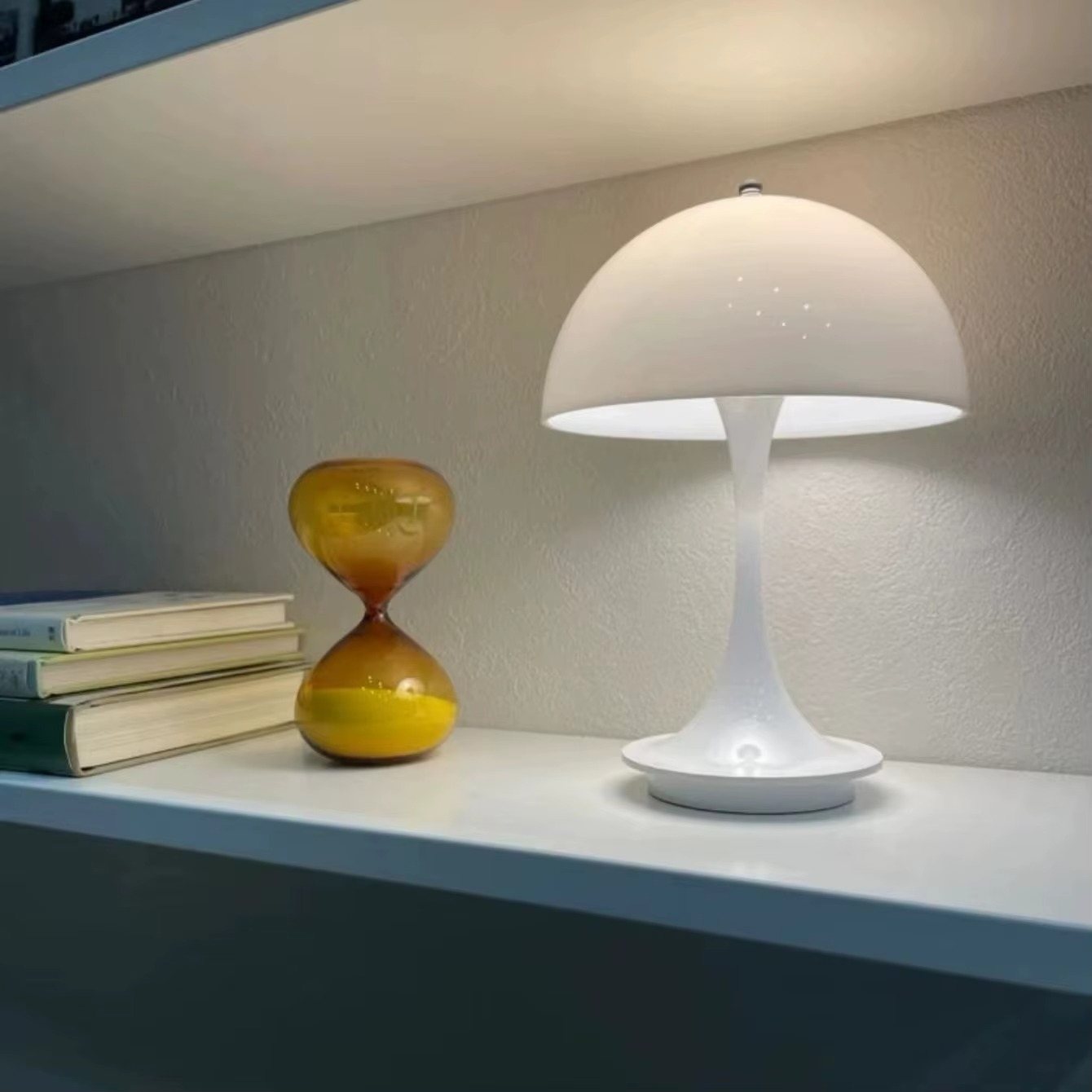 Electaura | Cordless LED Table Lamp – Scandinavian Minimalist Design