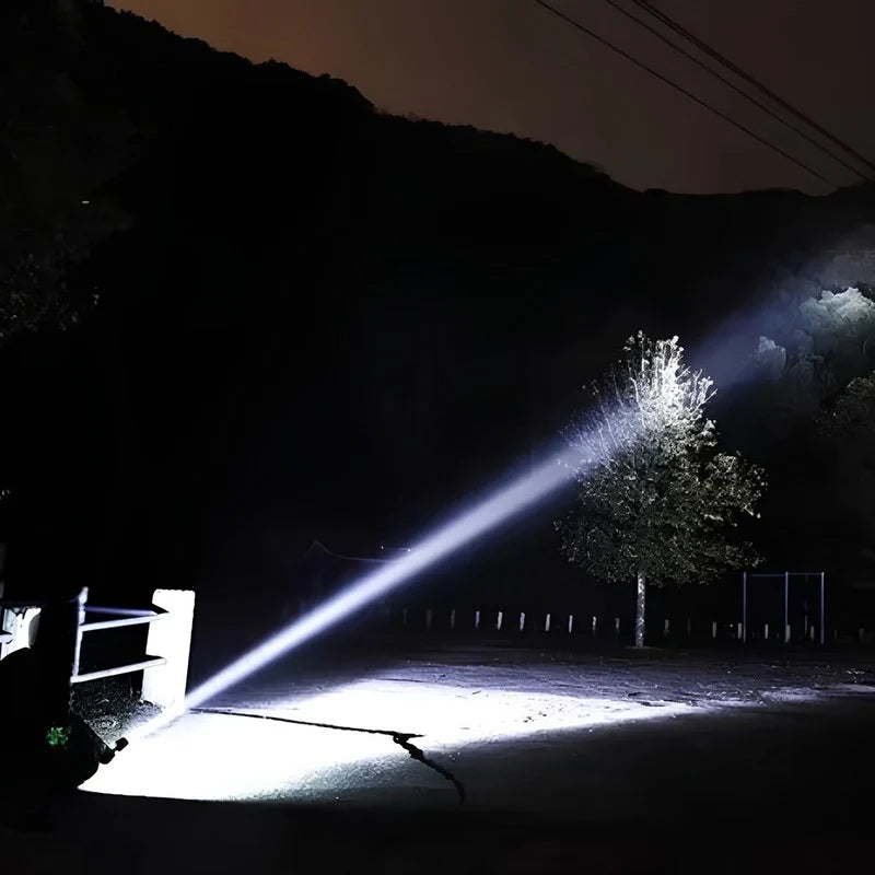 Telescopic Zoom Torch | Beam Distance Over 500 Metres | Rechargeable 4000 mAh Battery, USB-C Charging, 7-10 Hour Runtime 1