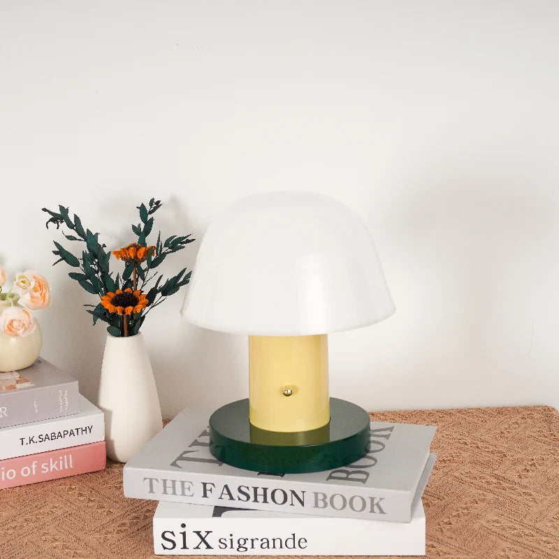 JH27_House_Table_Lamp_36