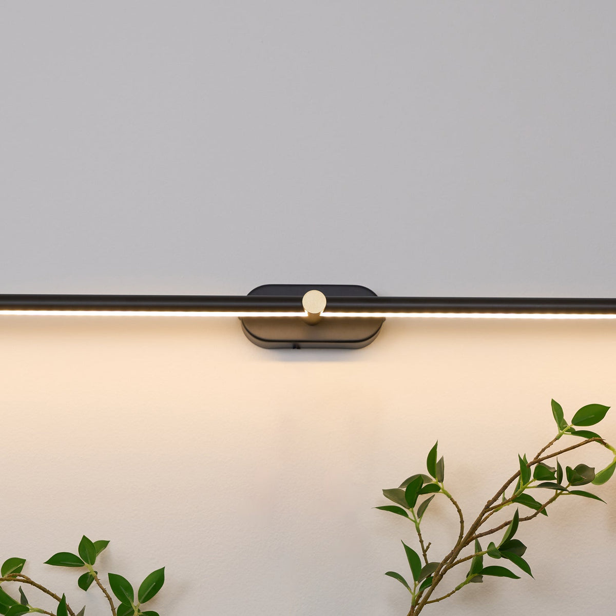 Linear Wall Lamp Metal & Acrylic, 68/98/128 cm | Black or Gold, Warm or Cool White | Integrated LED, Bathroom Safe 14