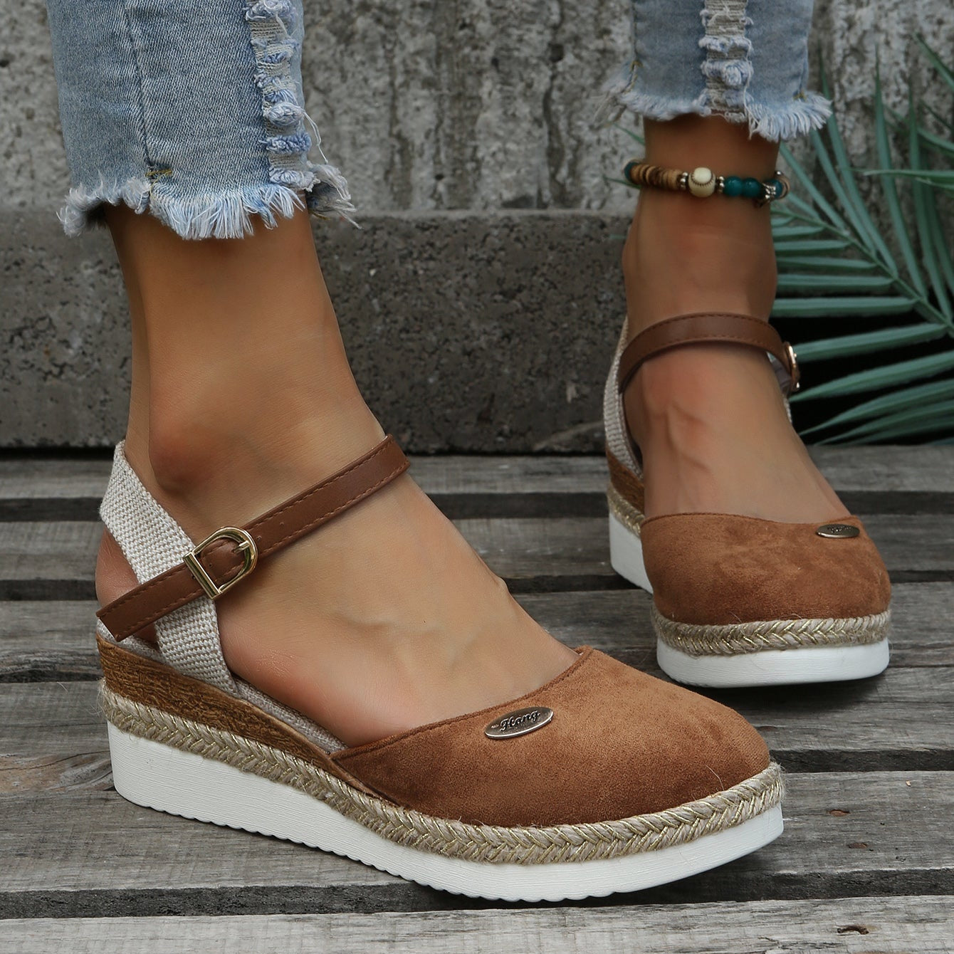 Lily | Closed-Toe Platform Espadrilles Women with Adjustable Ankle Strap - Casual Spring Style