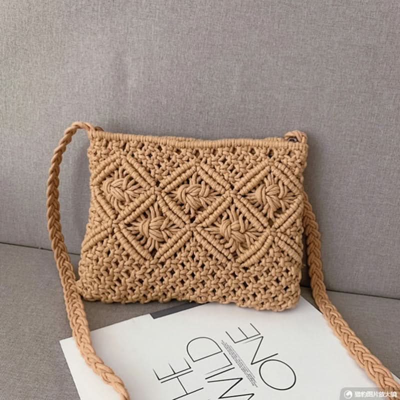 London | Woven Shoulder Bag - Trendy Boho Chic Design