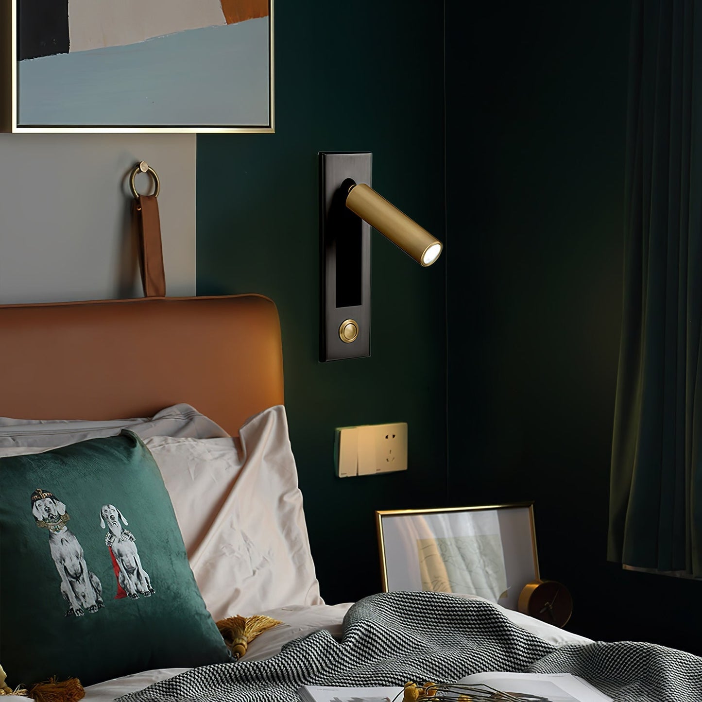 LumiFlex | Adjustable LED Wall Light – Space-Saving Flush Mount Design 4