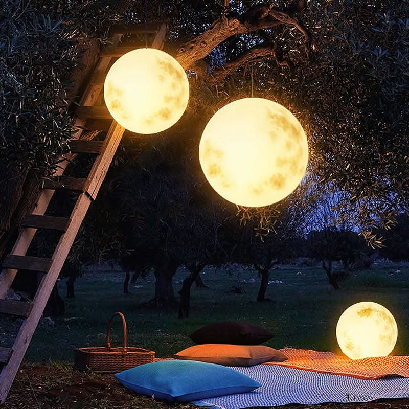 LunaGlow | Moon-Shaped Garden Lamp with USB Rechargeable LED - Weather-Resistant Outdoor Light