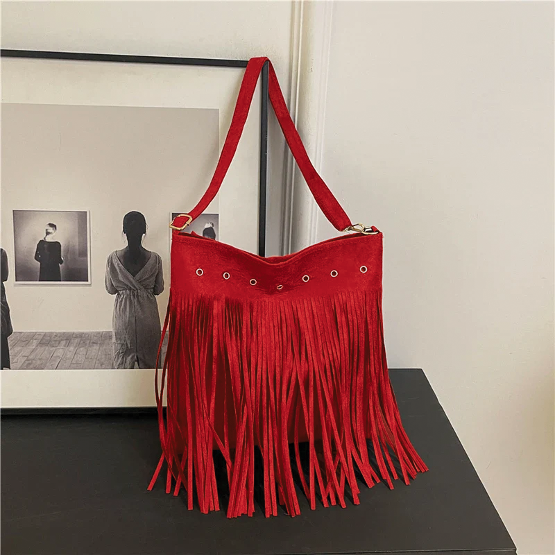 Maria | Faux Suede Fringe Shoulder Bag – Slouchy Hobo Style