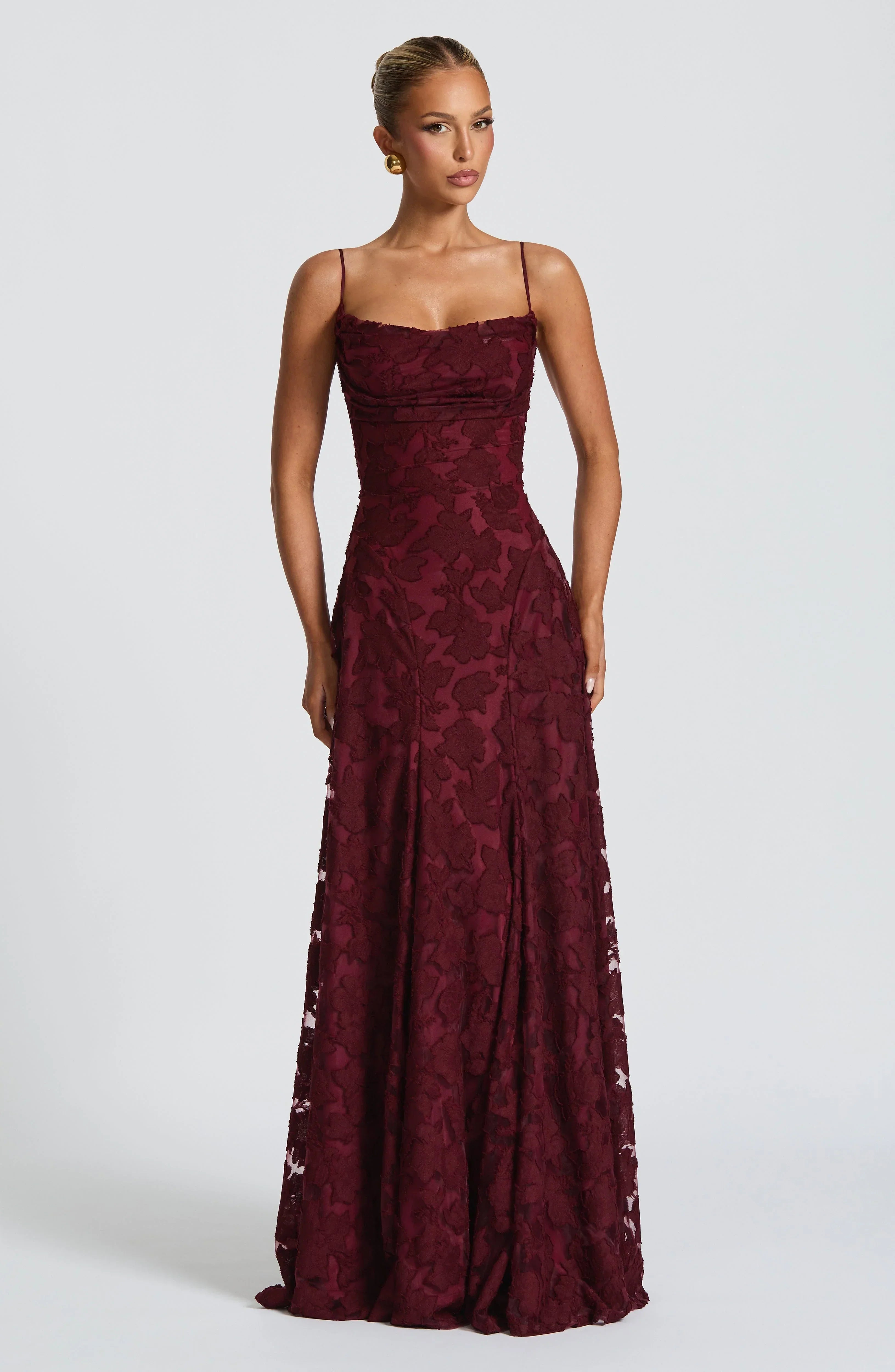 Maxi Dress for Women – Long Sleeve Fitted Waist Flowing Design