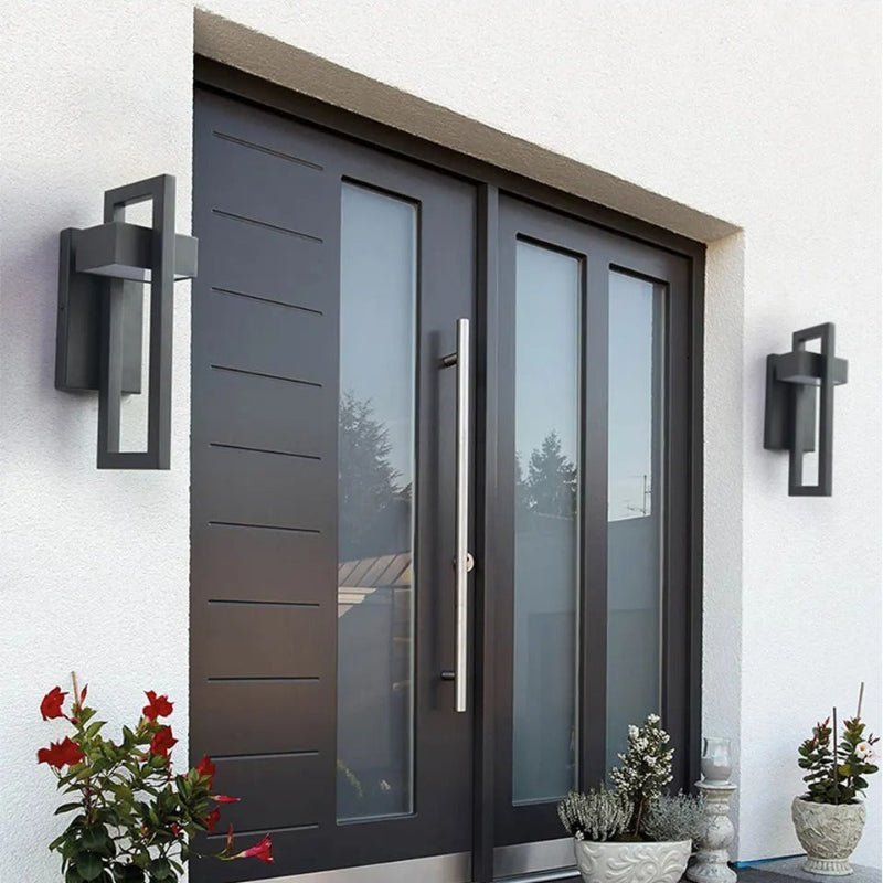 Outdoor Wall Light – Modern Up and Down Design for Garden Illumination