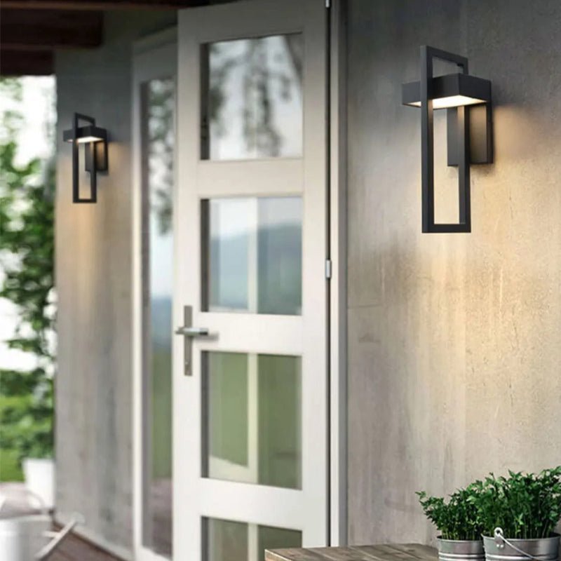 Outdoor Wall Light – Modern Up and Down Design for Garden Illumination