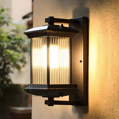 Pavo | Outdoor Wall Lamp – Classic Lantern Design with LED Lighting 3
