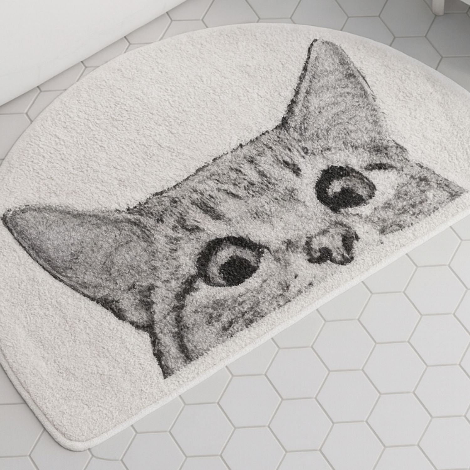 Peeping Kitty | Non-Slip Bath Mat – Soft Polyester Cat Design