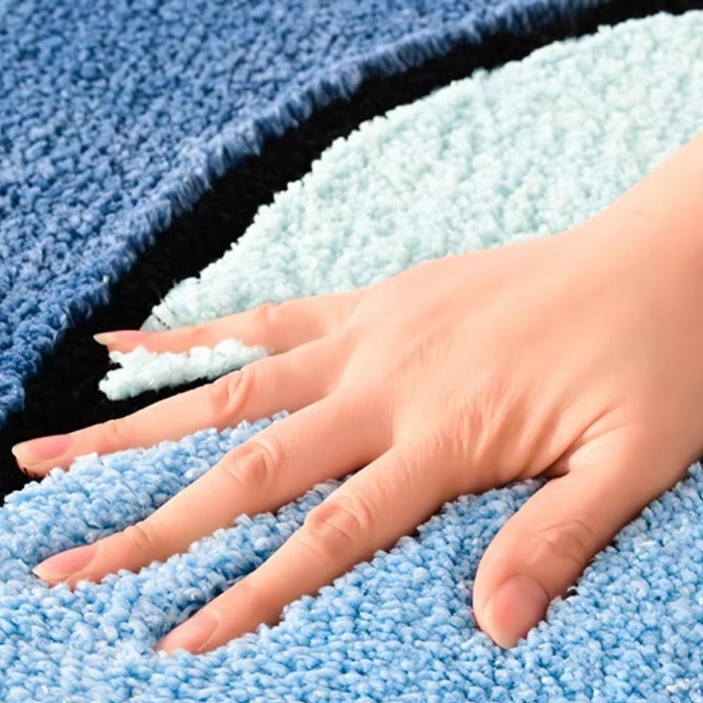 PlushWave | Non-Slip Bath Mat – Absorbent Microfiber Design