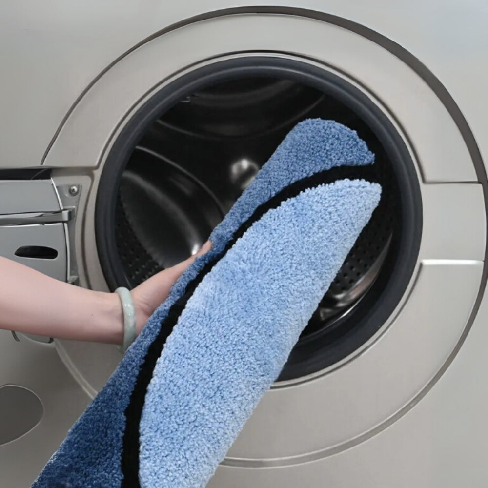 PlushWave | Non-Slip Bath Mat – Absorbent Microfiber Design