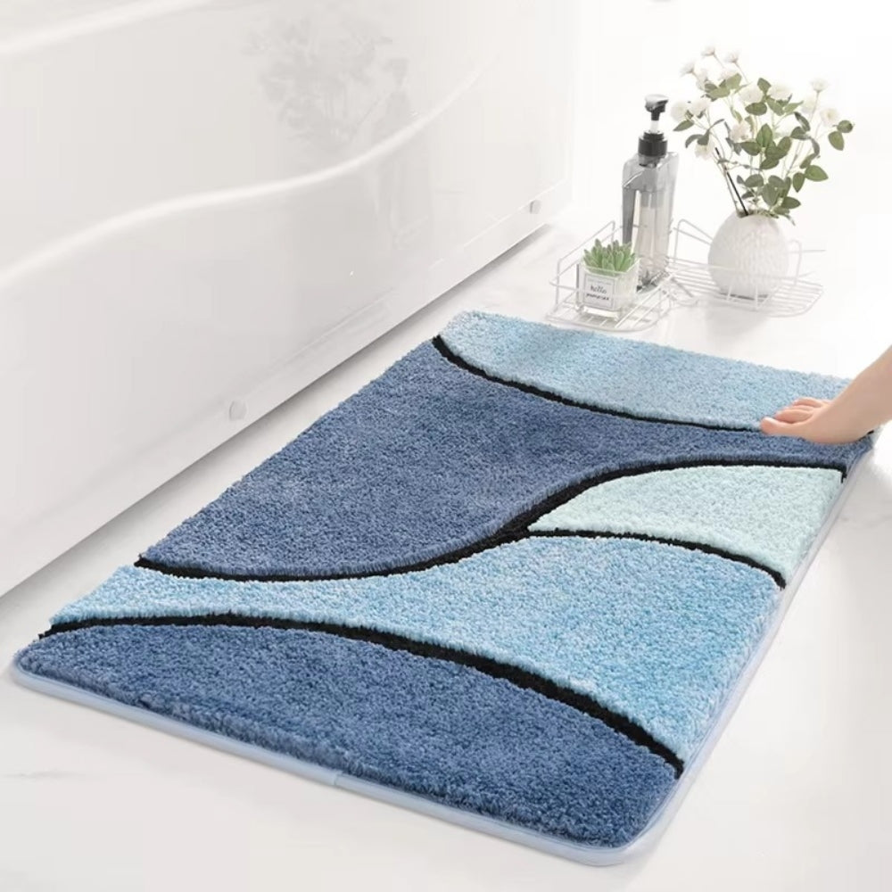 PlushWave | Non-Slip Bath Mat – Absorbent Microfiber Design