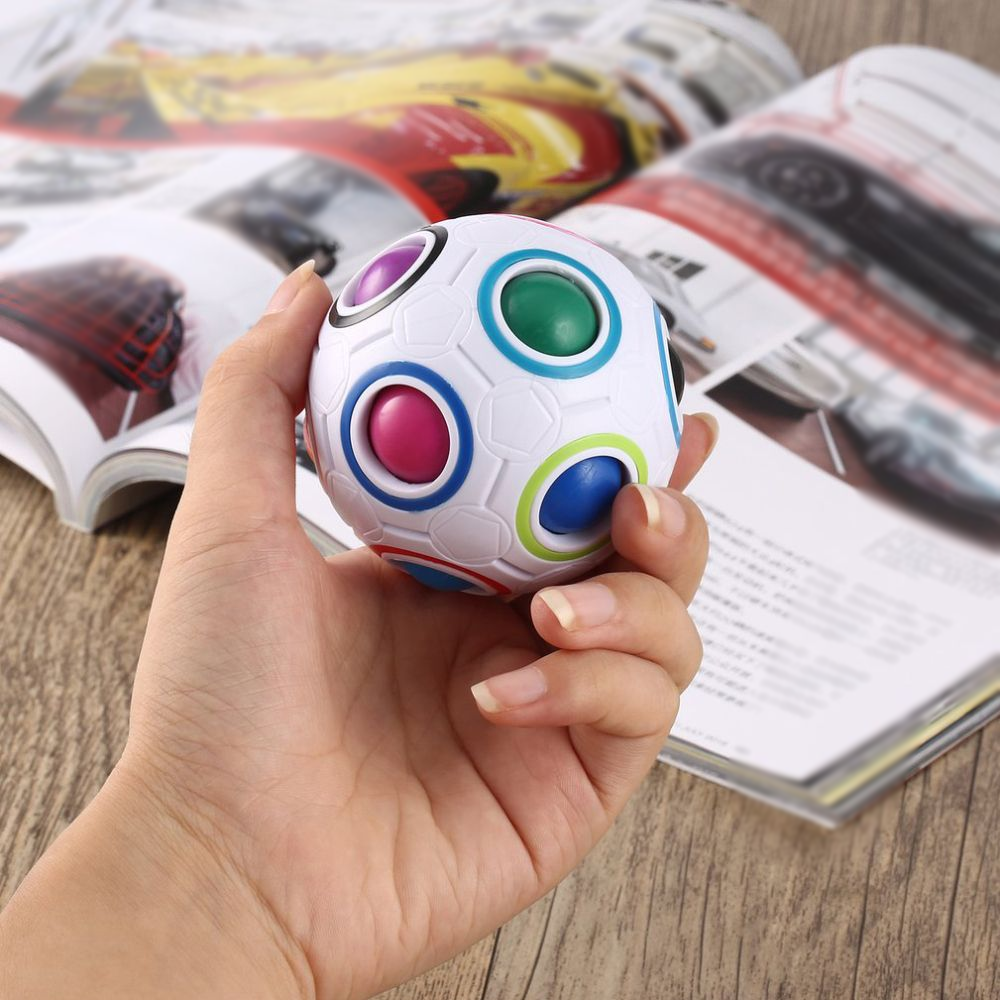 Puzzle Ball Fidget Toy | Colour-Matching Sphere with Addictive Popping Sound | Stress-Relief Brain Game for All Ages