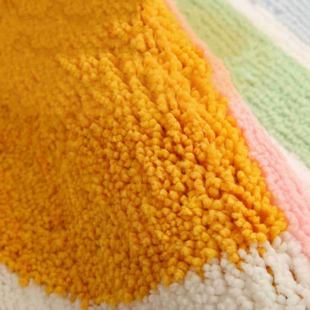 Rainbow Comfort | Microfiber Bath Mat – Non-Slip Backing, 50x80 cm