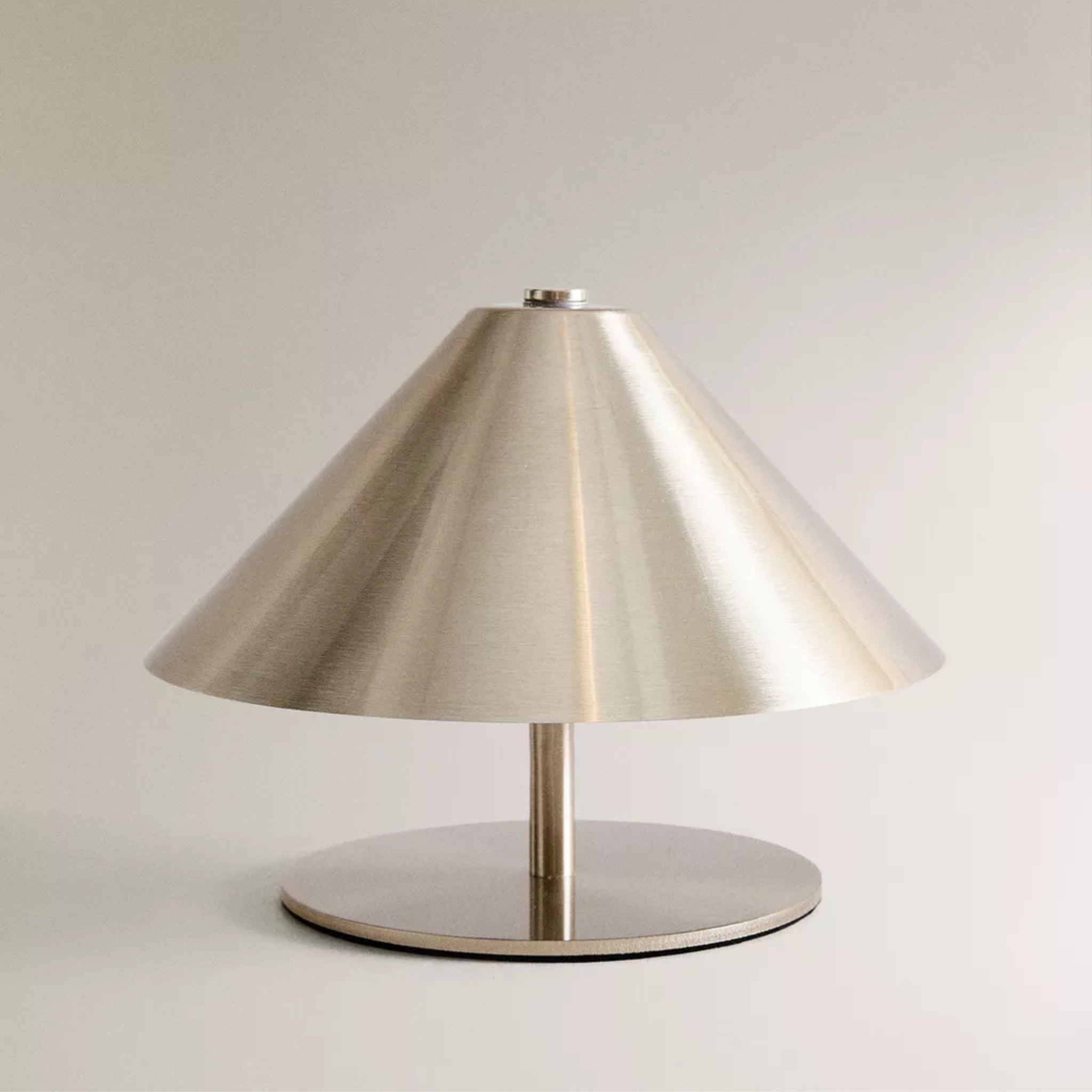 Rechargeable Touch Table Lamp – 3W LED, 3 Color Modes, Touch Dimming 8
