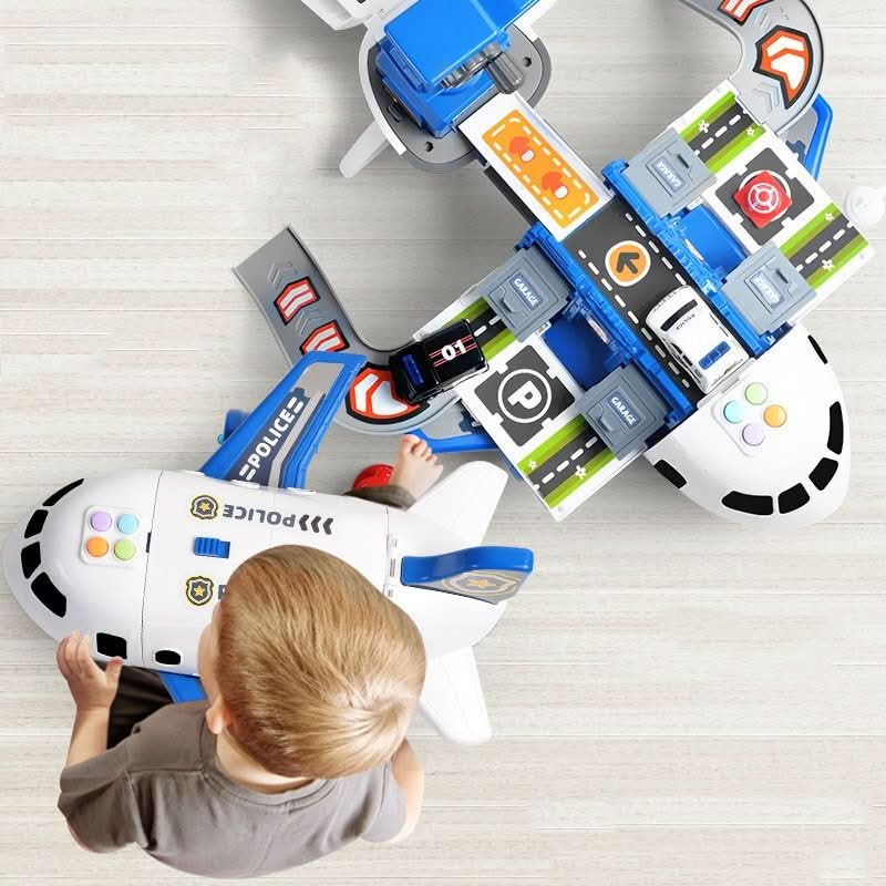 SKYQUEST – Adventure AirPlay Set with Airplane & Vehicles for Creative Kids 4