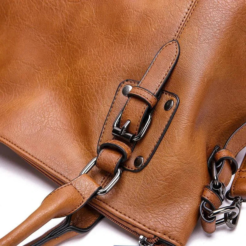 Sarah | Vegan Leather Shoulder Bag – Structured Design with Adjustable Strap