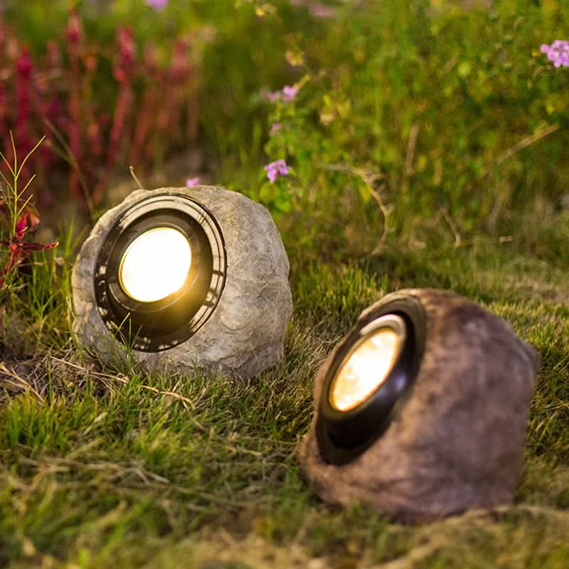 SolarRock | Solar Garden Light with Adjustable Direction - Weatherproof Stone Design