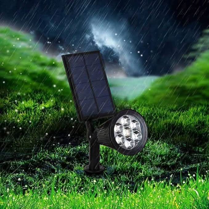 SunSpot | Solar Powered Garden Spotlight with Color-Changing LEDs - Weather-Resistant Design