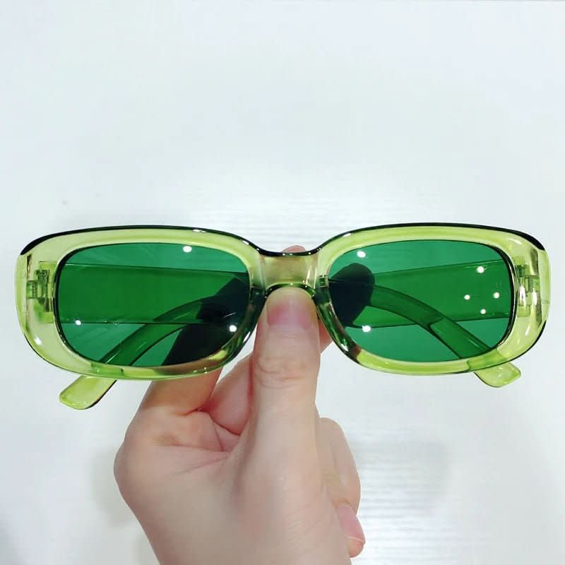 VintageShade | Rectangular Sunglasses With UV400 Protection - Lightweight Frame