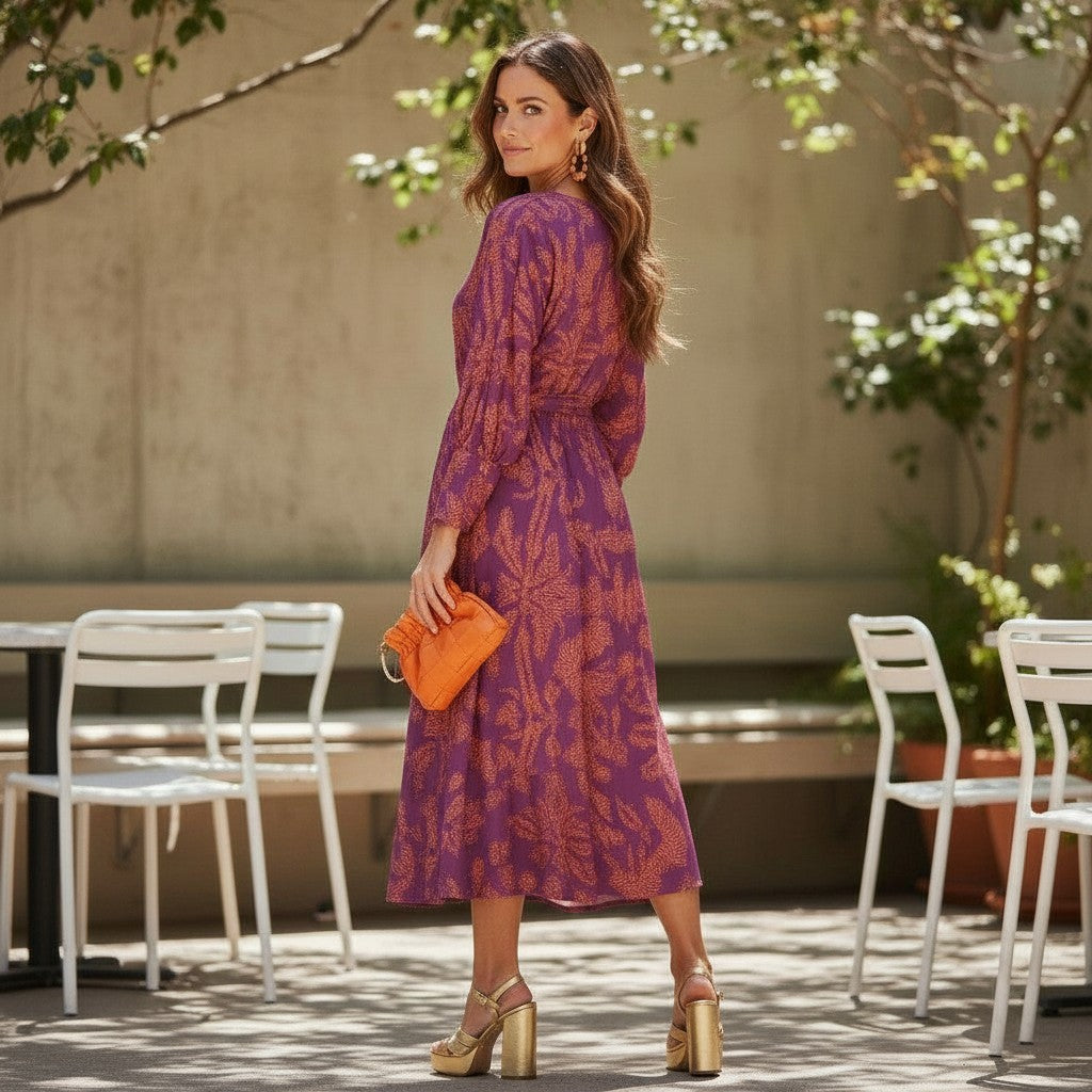 AbstractPrint | Long Sleeve Midi Dress with Twist-Front Design - V-Neck Style