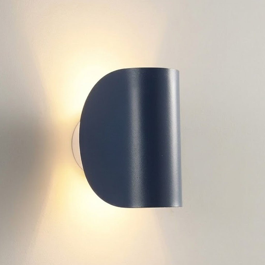 Wall Sconce Light – Adjustable Indoor LED Fixture with Versatile Design