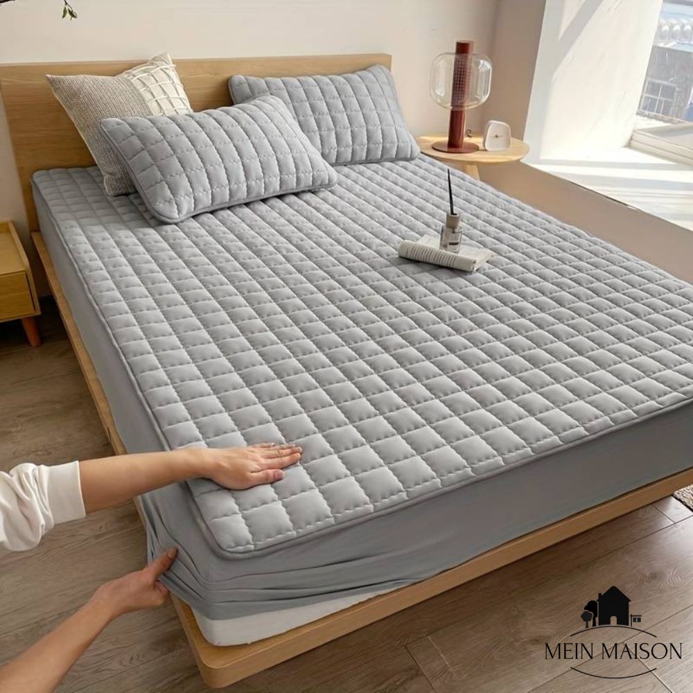 Waterproof Mattress Protector | Quilted King Size Fitted Cover