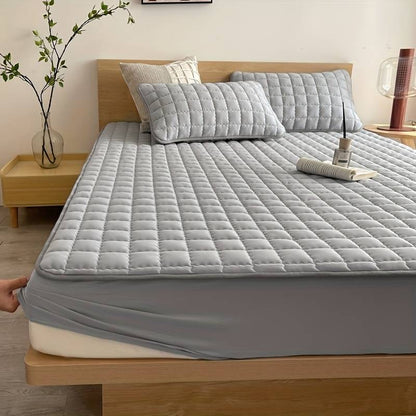 Waterproof Mattress Protector – Breathable Soft Cover Mattress Covering | Water Resistant Bed Protection 2