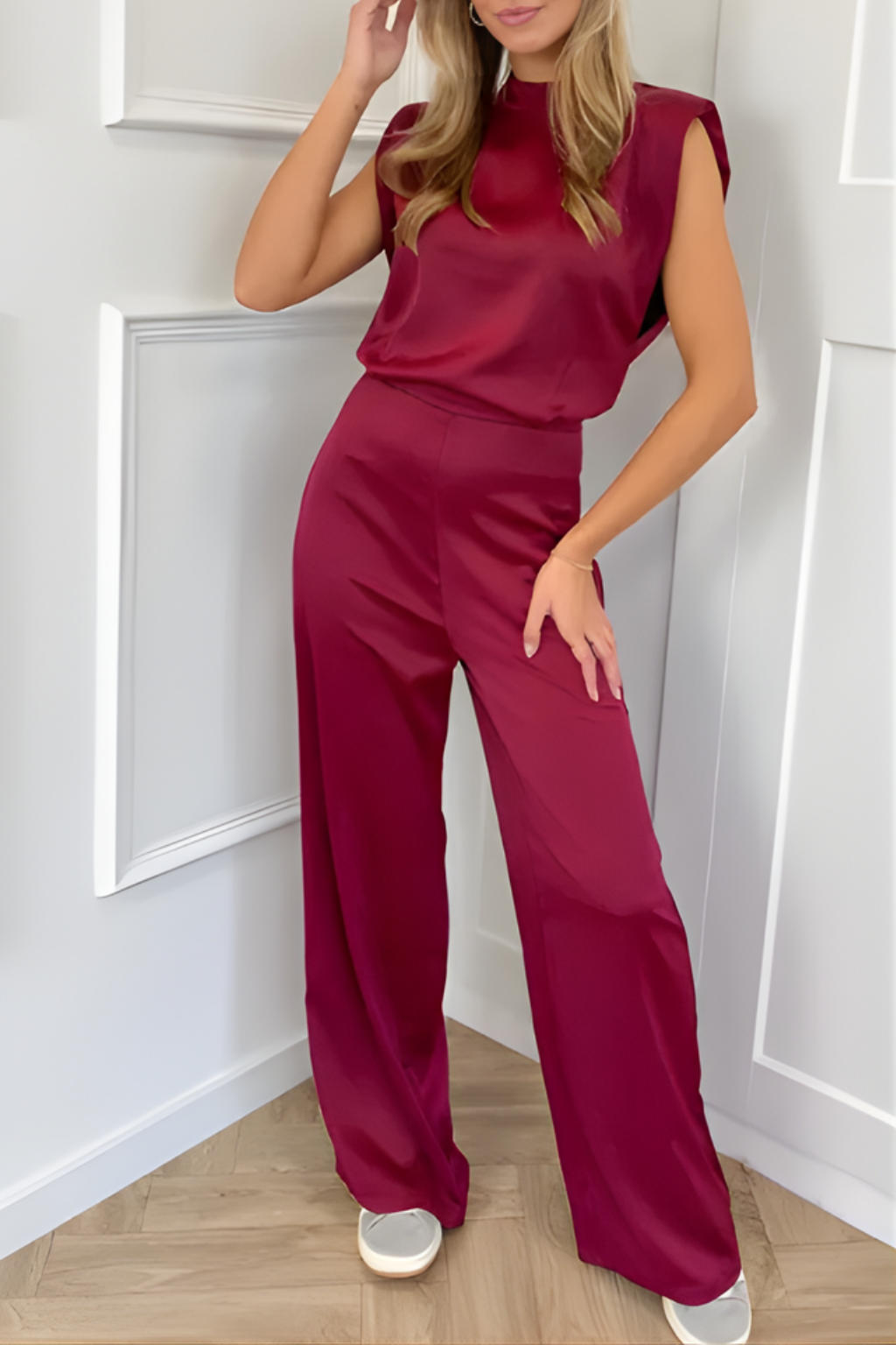 Women's Sleeveless Jumpsuit – High Neck Wide Leg Design for Events