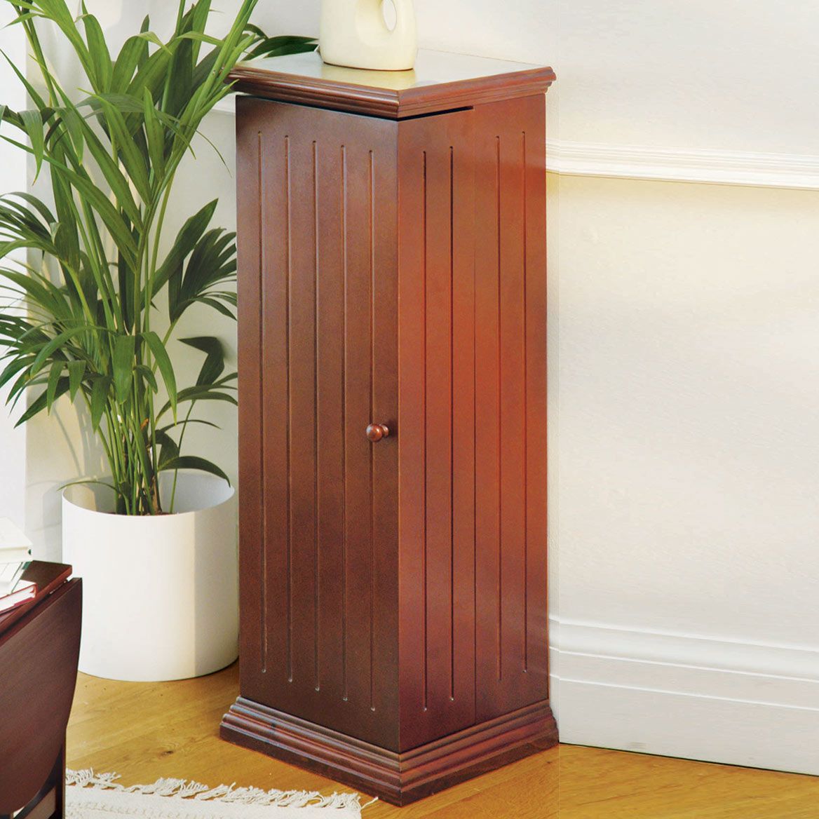 Media Storage Cabinet 96.5 x 33 x 29.8 cm | Mahogany Finish, Hinged Door | Adjustable Shelves, Holds 325 CDs or 144 DVDs 3