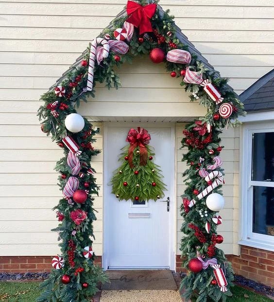 Christmas Tree Door Garland | 40 x 20 cm | Handmade Weatherproof Burlap with Bow, Berries & Warm Light Options 8