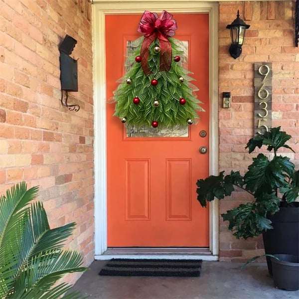 Christmas Tree Door Garland | 40 x 20 cm | Handmade Weatherproof Burlap with Bow, Berries & Warm Light Options 10