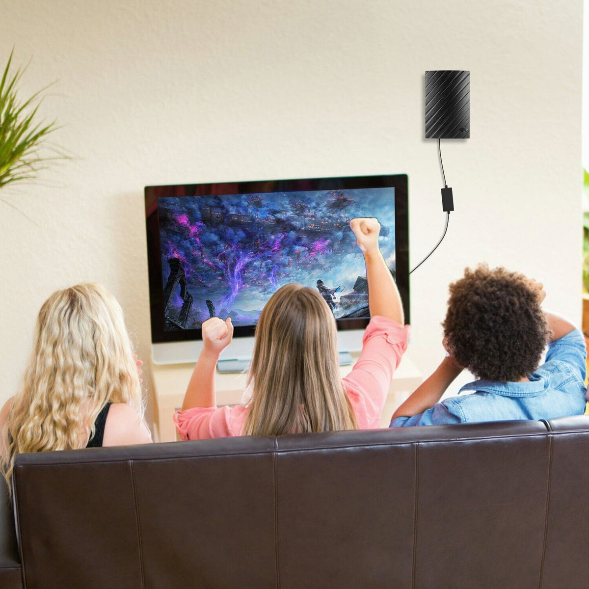 Amplified Indoor TV Antenna | 600-Mile Range, 39 dBi Gain, 75 Ω Impedance | HD & 4K Reception, 5 m Coaxial Cable Included 4